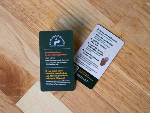 Wallet card with Friends for Life logo and information on how to use Nasal Naloxone